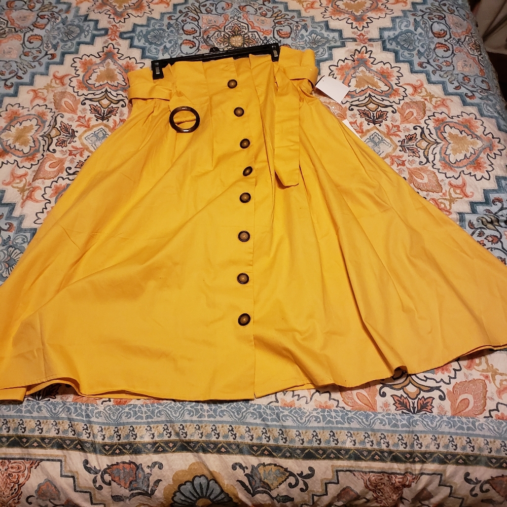 Yellow skirt